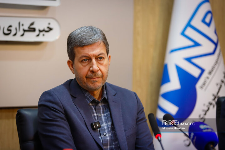 دیپلماسی محدود به اروپا و آمریکا نیست/ عملیات روانی ابزار دشمن برای ایجاد التهاب در بازار