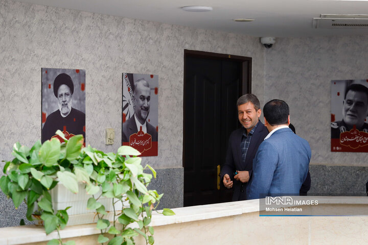 حضور استاندار اصفهان در خبرگزاری ایمنا