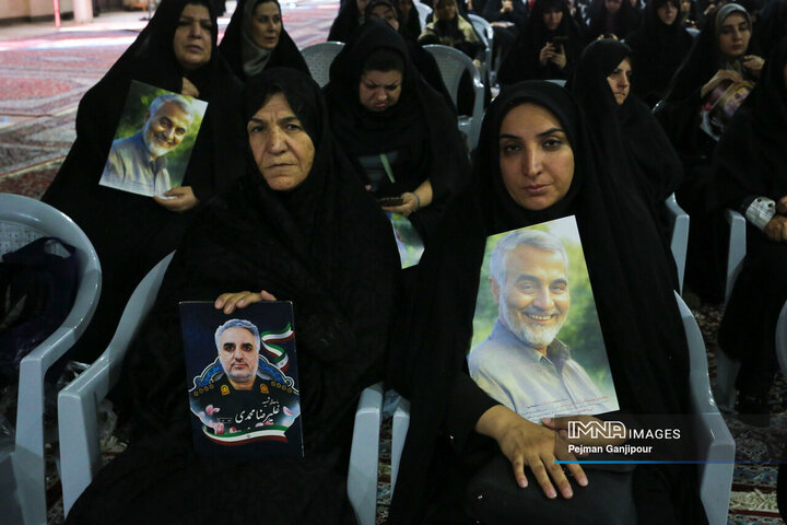 مراسم گرامیداشت اولین سالگرد شهادت شهیدان مقاومت سید حسن نصرالله و عباس نیلفروشان