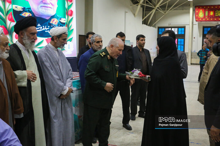 مراسم گرامیداشت اولین سالگرد شهادت شهیدان مقاومت سید حسن نصرالله و عباس نیلفروشان