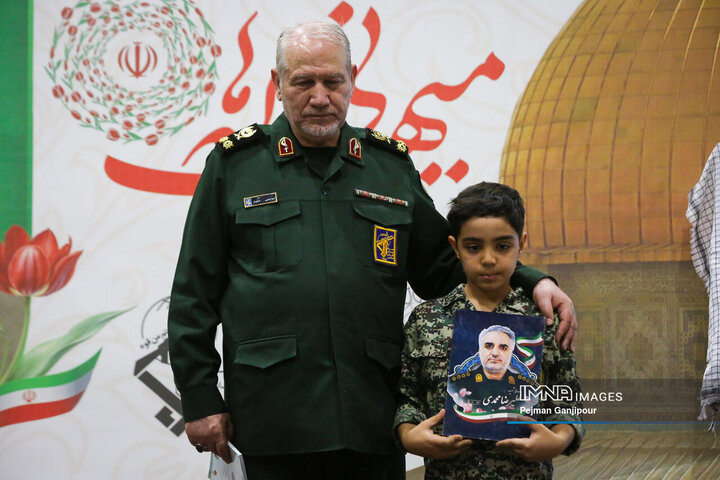 مراسم گرامیداشت اولین سالگرد شهادت شهیدان مقاومت سید حسن نصرالله و عباس نیلفروشان