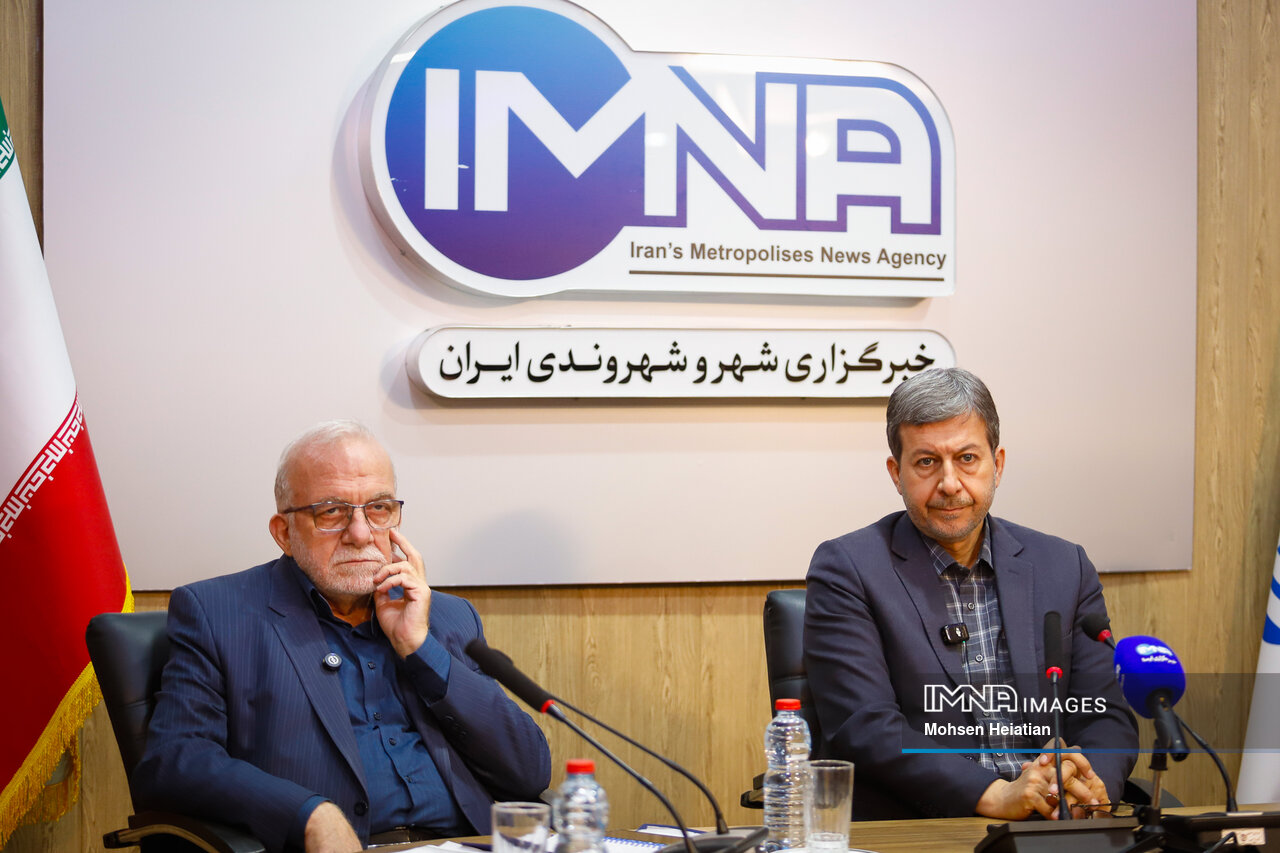 دیپلماسی محدود به اروپا و آمریکا نیست/ عملیات روانی ابزار دشمن برای ایجاد التهاب در بازار