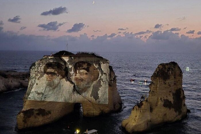 بیروت با تصاویر شهید سید حسن نصرالله و شهید سید هاشم صفی‌الدین نورافشانی شد+عکس