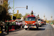 رژه خودروهای سازمان آتش‌نشانی و خدمات ایمنی شهرداری اصفهان