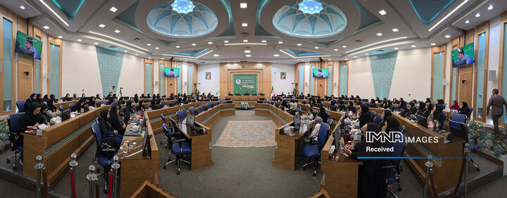 نخستین اجلاسیه استانی مربیان، مسئولین مراکز و مدیران ستادی کانون پرورش فکری کودکان و نوجوانان استان اصفهان