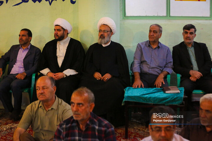 یادواره 570 شهید منطقه خوراسگان اصفهان