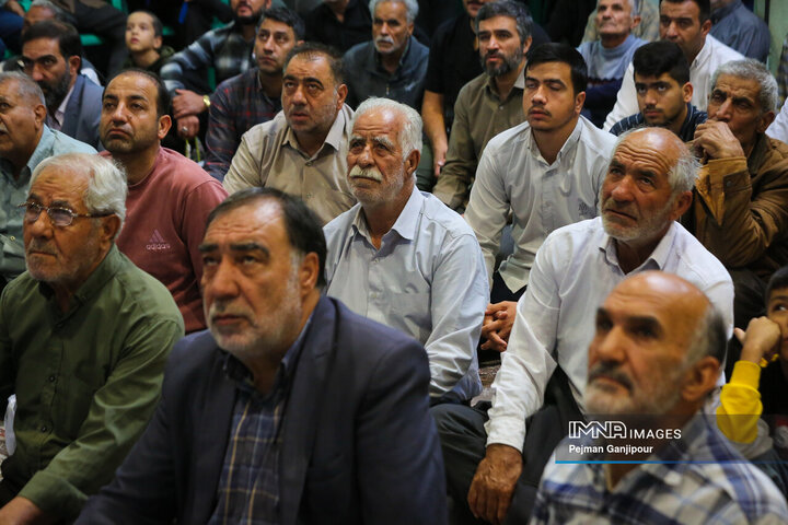 یادواره 570 شهید منطقه خوراسگان اصفهان