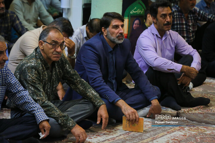 یادواره 570 شهید منطقه خوراسگان اصفهان