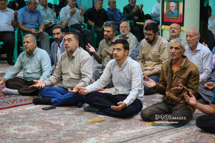 یادواره 570 شهید منطقه خوراسگان اصفهان