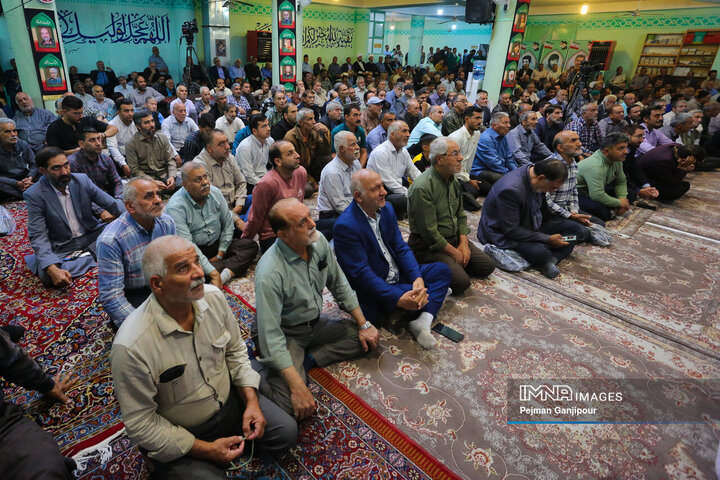 یادواره 570 شهید منطقه خوراسگان اصفهان