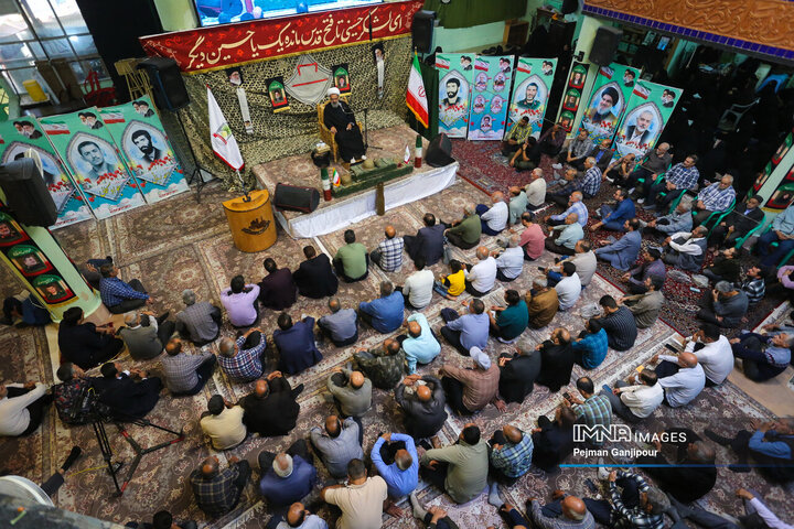 یادواره 570 شهید منطقه خوراسگان اصفهان