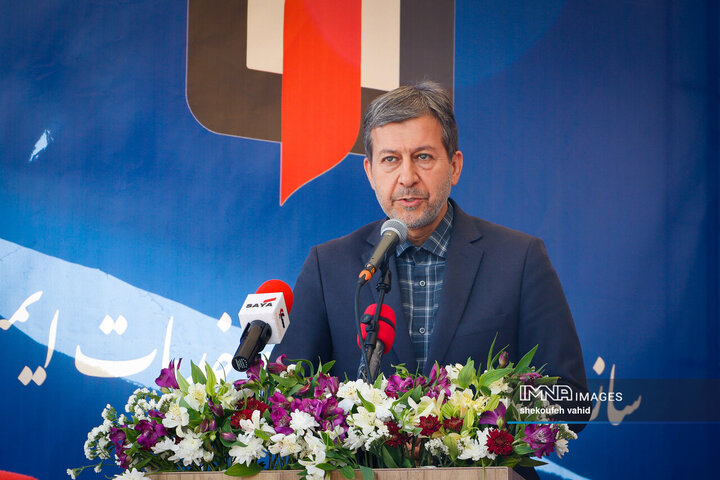 رژه خودروهای سازمان آتش‌نشانی و خدمات ایمنی شهرداری اصفهان