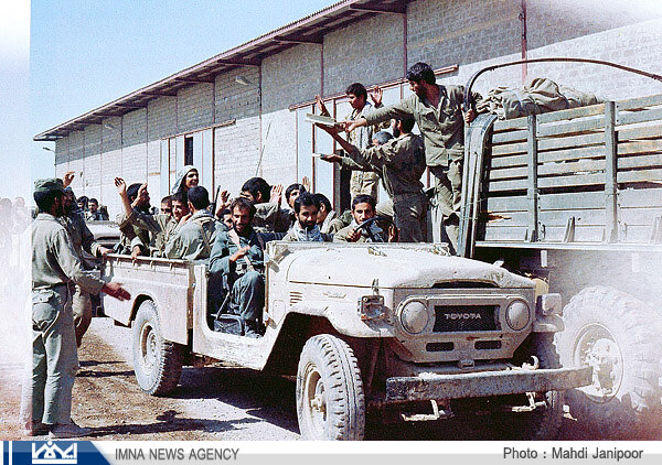 نخلهای ایستاده در خون