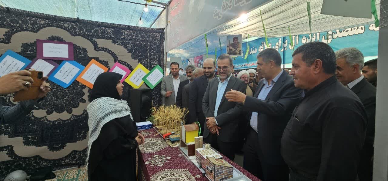 جشنواره‌های فرهنگی و اجتماعی بستری برای ظهور توانمندی‌ها است