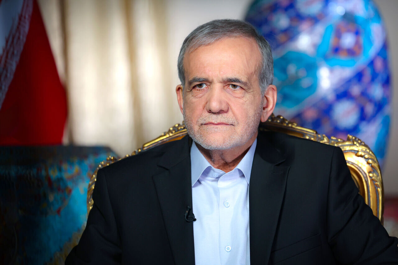 از سخنان رهبر معظم انقلاب درباره بسیج تا واکنش پزشکیان به سخنان رهبر انقلاب