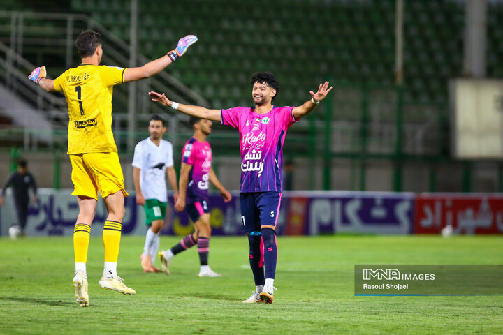 هفته پنجم لیگ برتر فوتبال؛ ذوب آهن - آلومینیوم