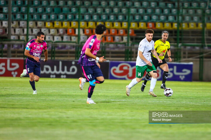 هفته پنجم لیگ برتر فوتبال؛ ذوب آهن - آلومینیوم