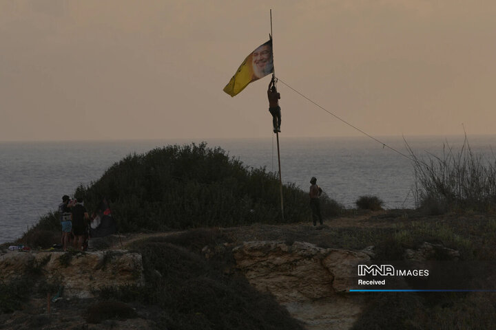 ادای احترام مردم لبنان به شهدای مقاومت