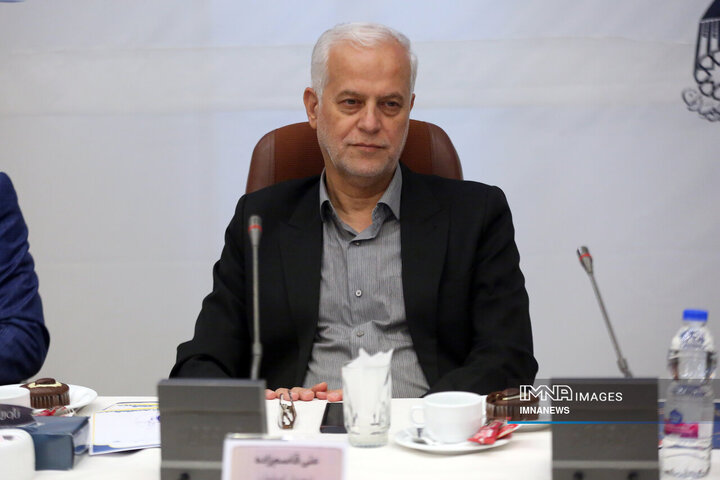 آیین رونمایی از نشان نخستین جشنواره ملی پاسخگویی 