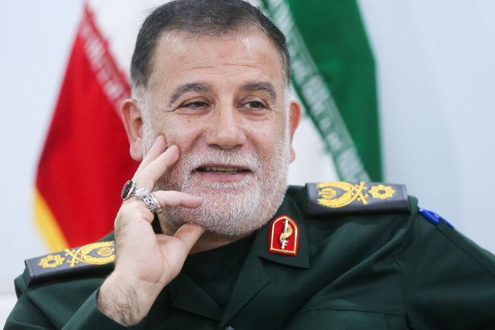 پدر، پسر و نیلی‌ترین قاب عشق