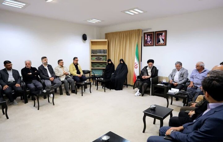 گروه‌های سیاسی به جای اختلاف‌افکنی وحدت‌بخش باشند