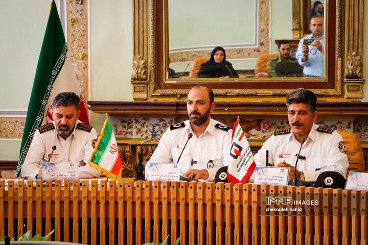 نشست خبری مدیرعامل سازمان آتش‌نشانی و خدمات ایمنی شهرداری اصفهان