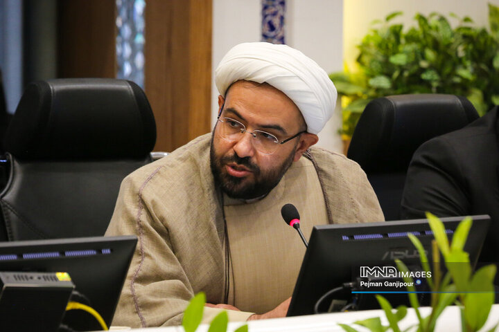 حجت‌الاسلام منوچهر مهروی‌پور عضو شورای اسلامی شهر اصفهان