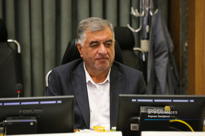 اصفهان همیشه صدای مظلومیت مردم جهان بوده است