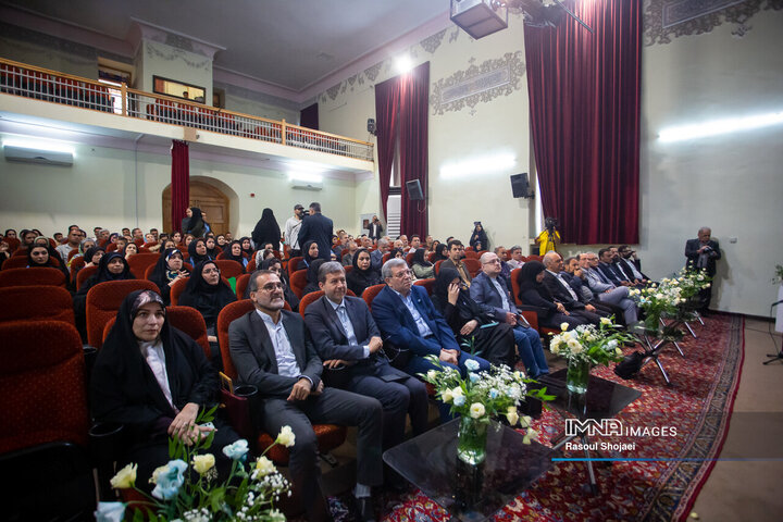 مراسم روز جهانی ناشنوایان در اصفهان