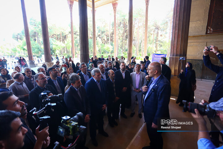 مراسم روز جهانی ناشنوایان در اصفهان