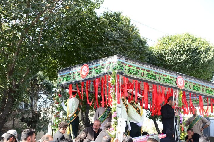 تشییع پیکر ۲ شهید نیروی انتظامی در اراک