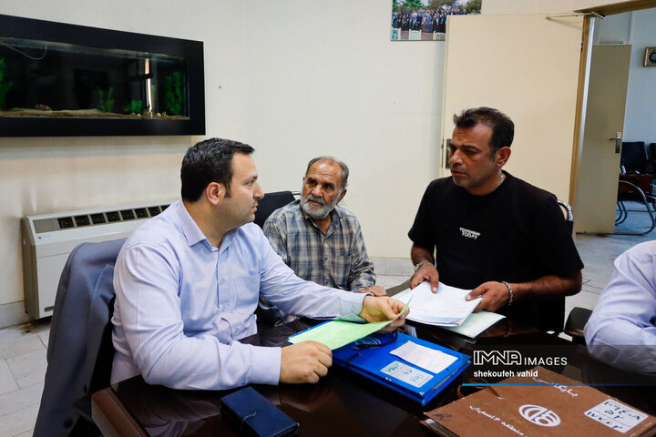 کمیته نظارتی شورای شهر اصفهان در منطقه 6 شهرداری