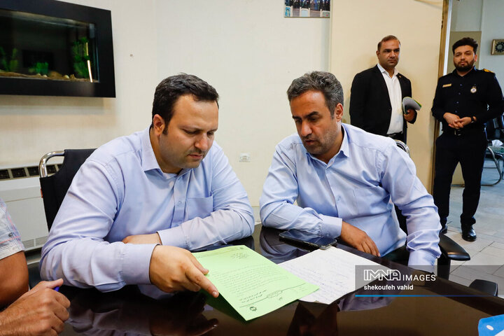 کمیته نظارتی شورای شهر اصفهان در منطقه 6 شهرداری