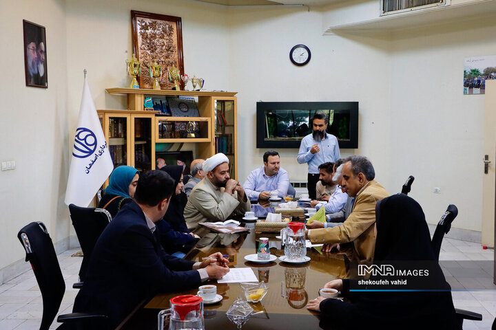 کمیته نظارتی شورای شهر اصفهان در منطقه 6 شهرداری