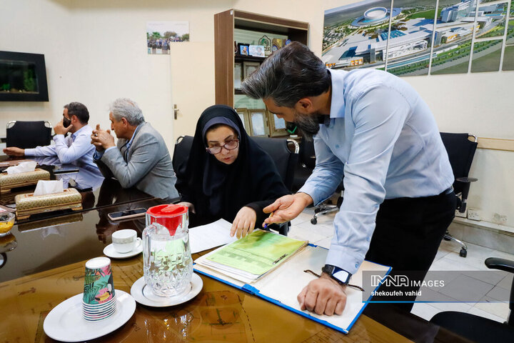 کمیته نظارتی شورای شهر اصفهان در منطقه 6 شهرداری