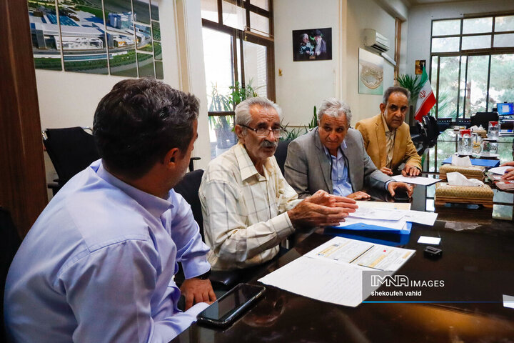 کمیته نظارتی شورای شهر اصفهان در منطقه 6 شهرداری