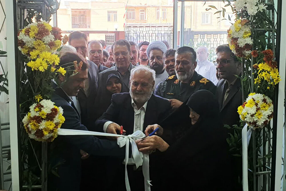 افتتاح پروژههای شهرداری قزوین / از خانه فرهنگ چوبیندر تا رونمایی از مجسمه شهید حسنپور