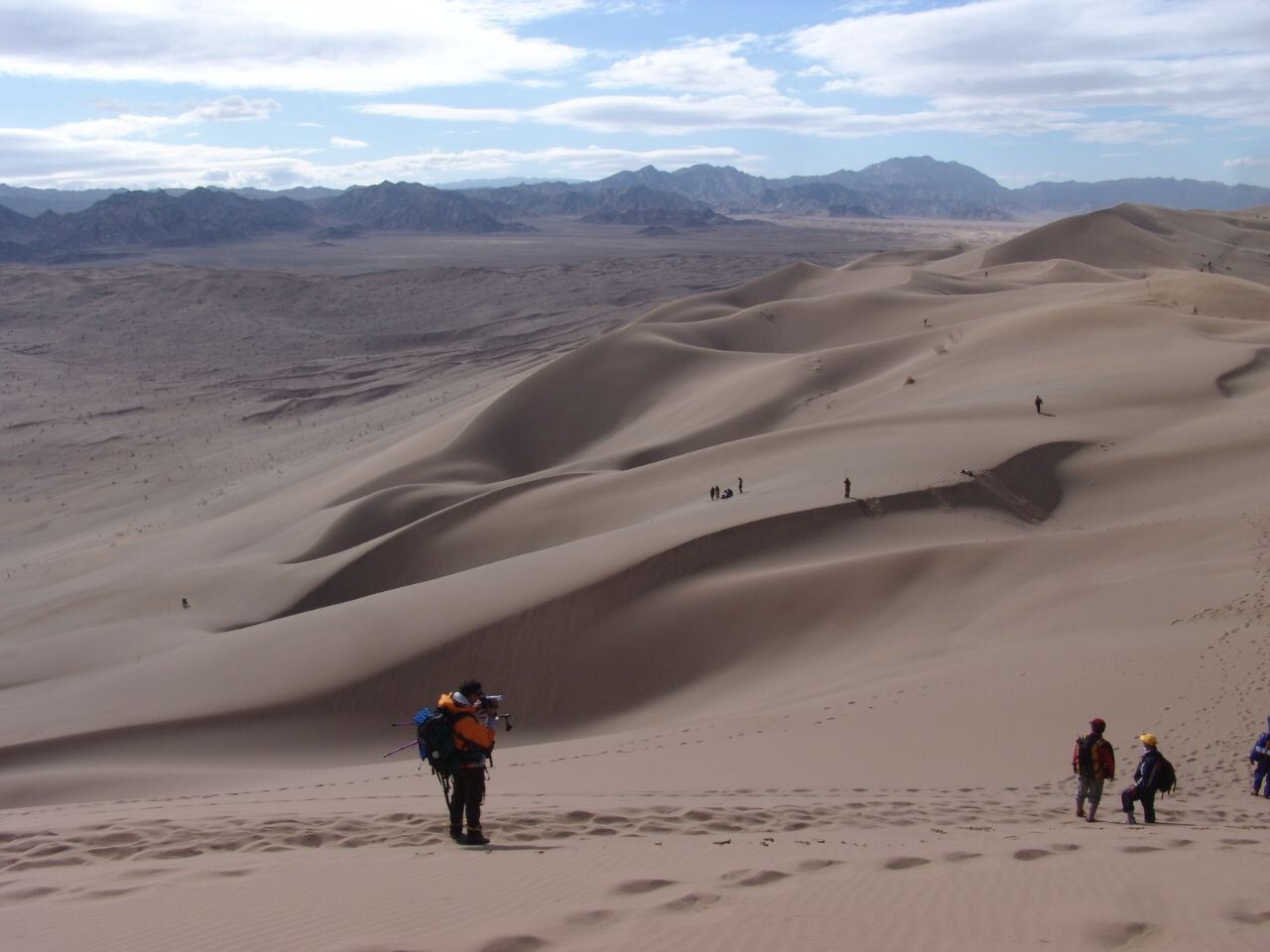 معجزه سکوت در سرزمین نقره و نور