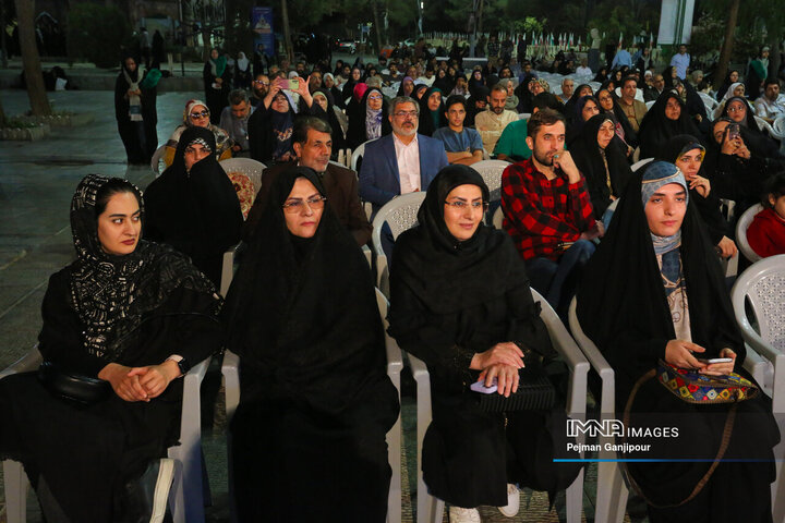 اختتامیه جشنواره استانی شعر و داستان دفاع مقدس