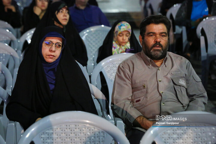 اختتامیه جشنواره استانی شعر و داستان دفاع مقدس