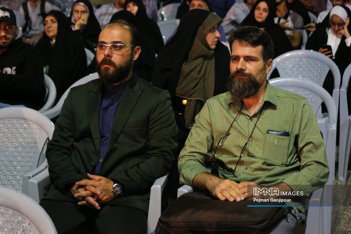 اختتامیه جشنواره استانی شعر و داستان دفاع مقدس