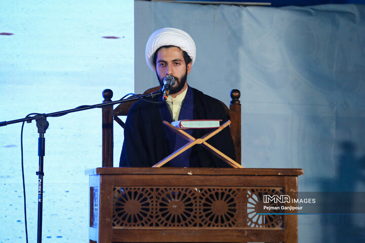 اختتامیه جشنواره استانی شعر و داستان دفاع مقدس