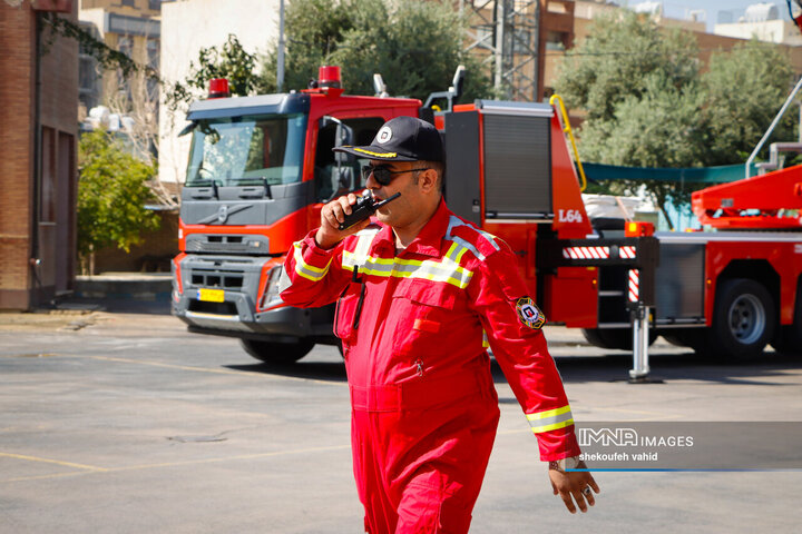 تقویت ایمنی در بلندمرتبه‌سازی‌های منطقه ۷ اصفهان با فعالیت ایستگاه آتش‌نشانی