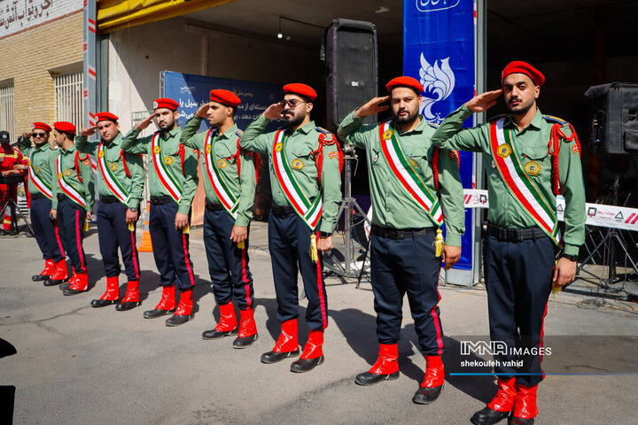 آیین بهره‌برداری از تجهیزات جدید ایمنی و آتش‌نشانی اصفهان