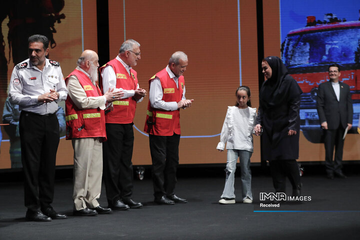 مراسم گرامیداشت روز آتش‌نشانی