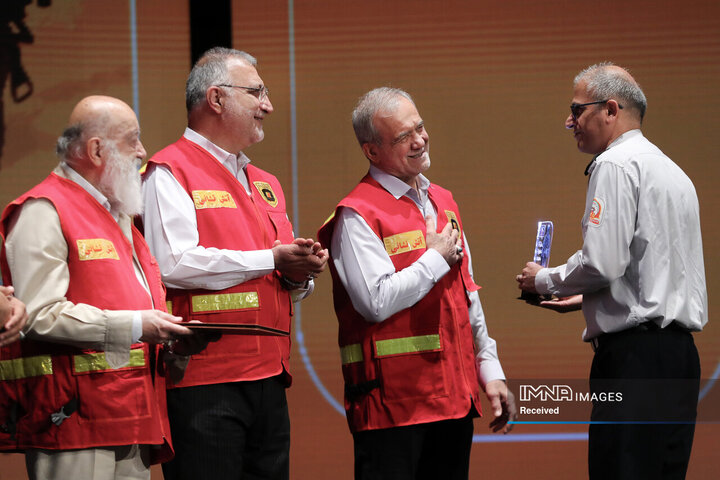 مراسم گرامیداشت روز آتش‌نشانی