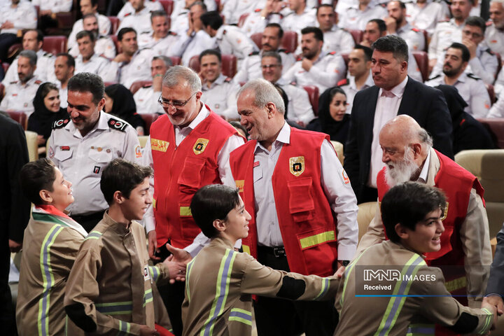 مراسم گرامیداشت روز آتش‌نشانی