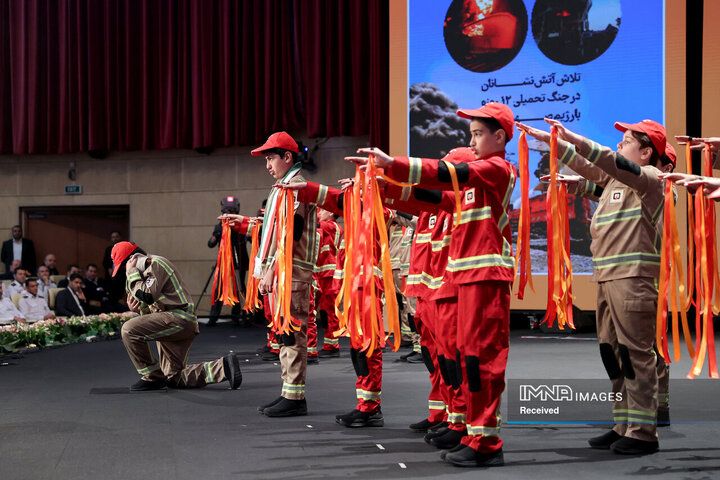 مراسم گرامیداشت روز آتش‌نشانی