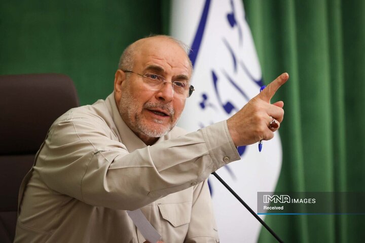 قالیباف: کار مهم ما این است که سنگ را از مسیر مردمی شدن اقتصاد برداریم