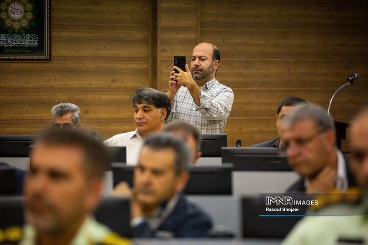 نشست خبری فرمانده انتظامی استان اصفهان